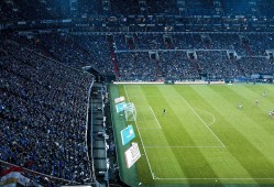 60，西甲惨案！3场轰18球，巴萨保持不败，皇马高居榜首