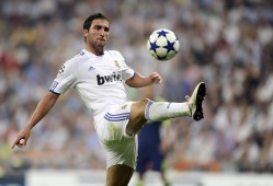 225天！阿隆索现代化变革失败！巨星>教练仍是皇马的逻辑！