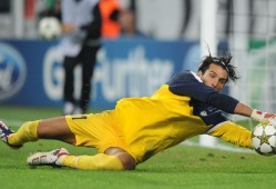 TA：巴萨出售诺坎普座位资金预计这两周获批，有助于注册新援